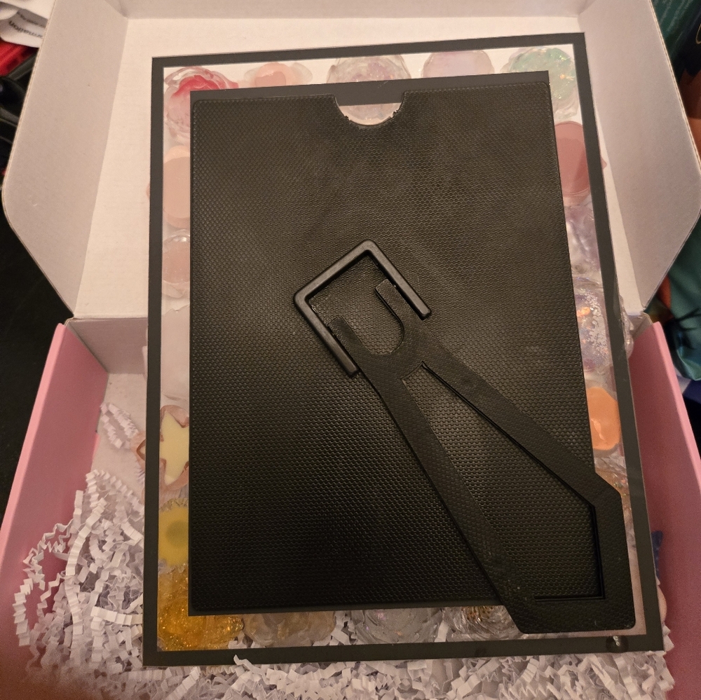 Picture frame - Picture 3 of 3